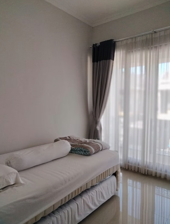 Rumah 2 Lantai Private Pool Dekat UGM | 3 KT, LT 144 m², LB 130 m² | Rp 2,9 M 6