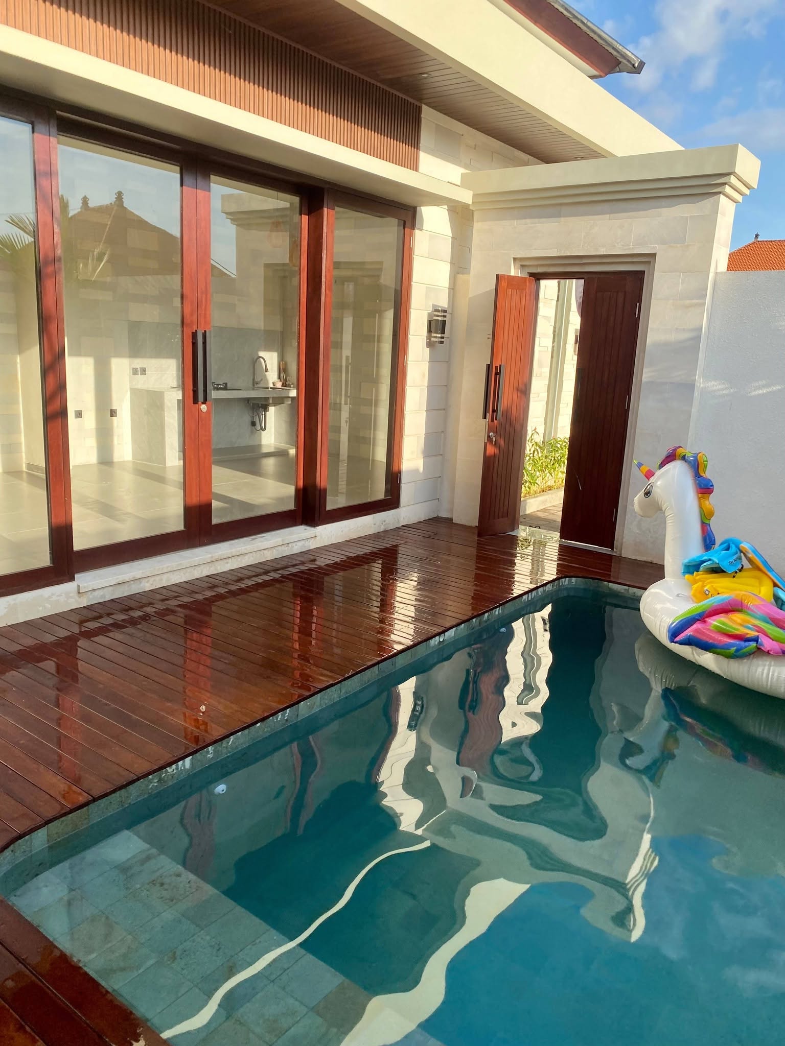 2-Bedroom Villa for Rent in Canggu with Private Pool and Garage 3