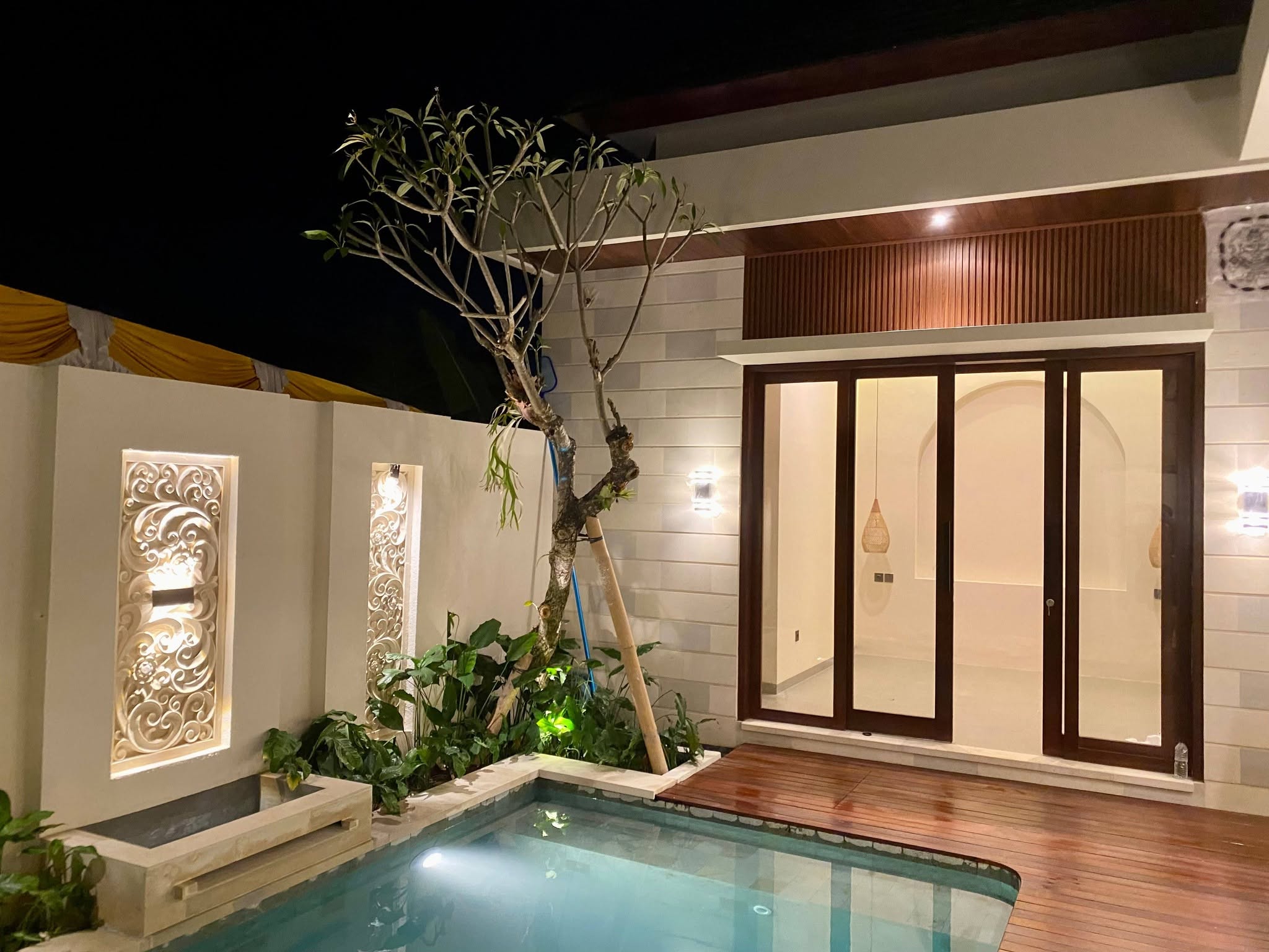 2-Bedroom Villa for Rent in Canggu with Private Pool and Garage 8