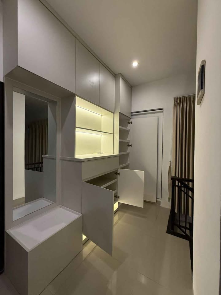 Fully Furnished 3-Bedroom Villa for Yearly Rent in Nusa Dua Beach, Bali 5