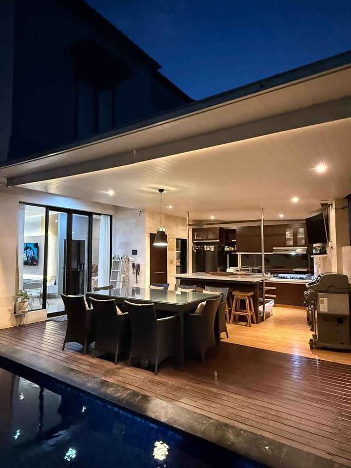 Fully Furnished 3-Bedroom Villa for Yearly Rent in Nusa Dua Beach, Bali