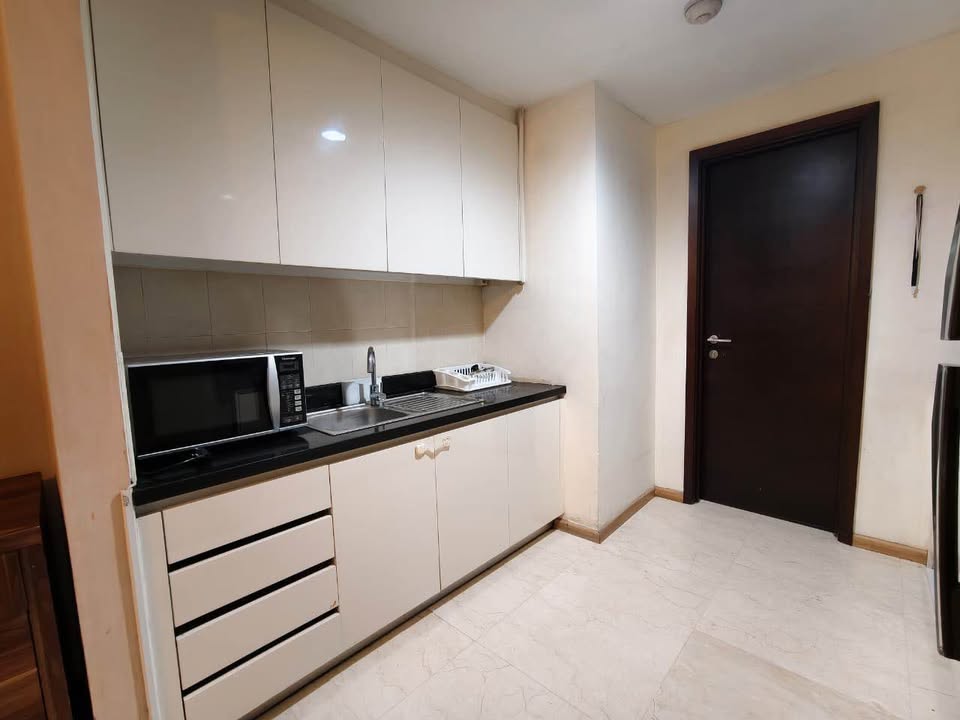 Fully Furnished 4-Bedroom Apartment for Rent in Tebet, Jakarta Selatan 2