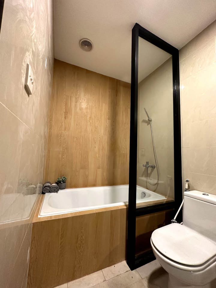 Fully Furnished 2-Bedroom Apartment for Rent in Kebayoran Lama Utara, Jakarta Selatan 5