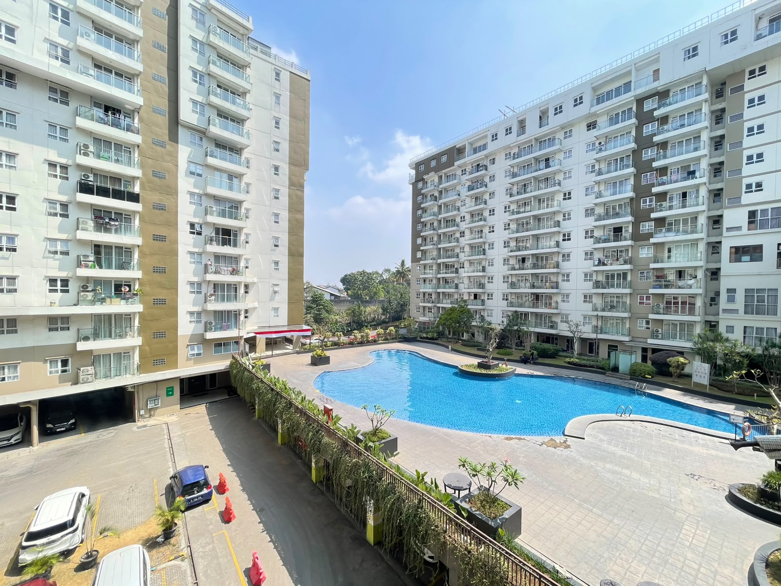 1-Bedroom Apartment for Sale at Gateway Pasteur Bandung with Pool & Gym