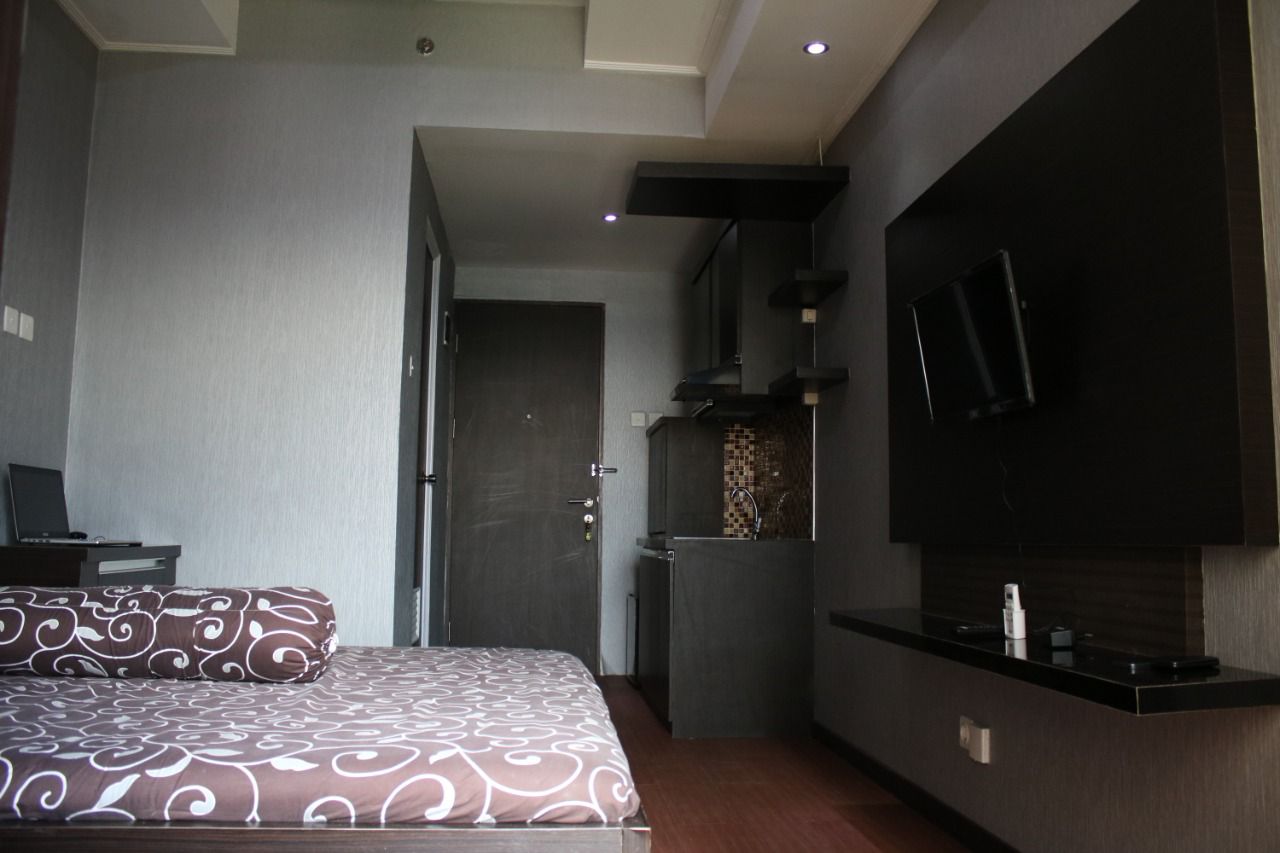Fully Furnished 1-Bedroom Apartment for Sale in Soekarno Hatta, Bandung 7