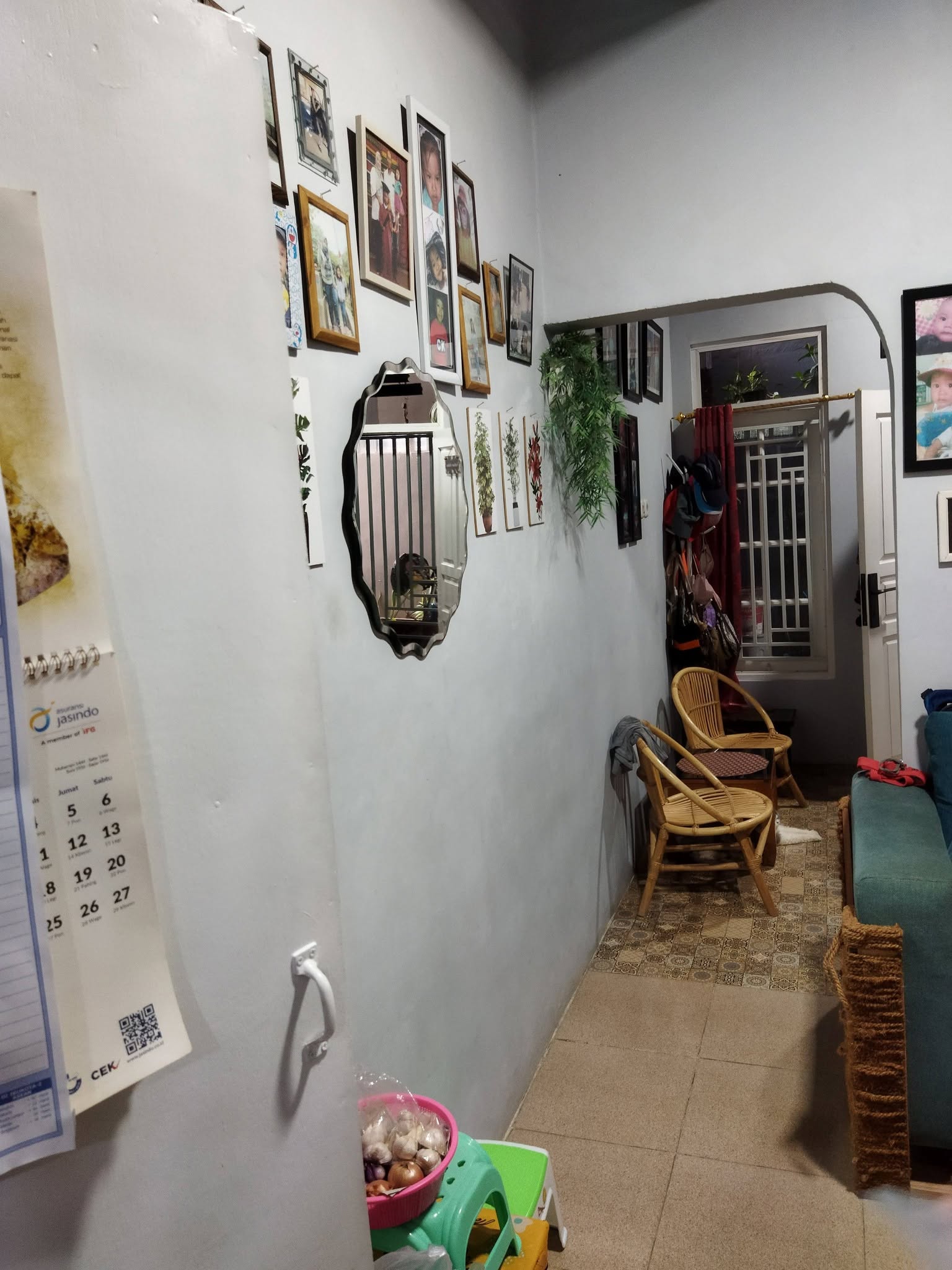 3-Bedroom House for Sale in Yogyakarta with Garage and Balcony 5