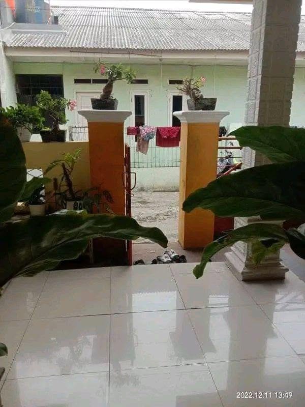 Fully Furnished 1-Bedroom House for Sale on Jalan Teluk Pucung, Bekasi Utara 5