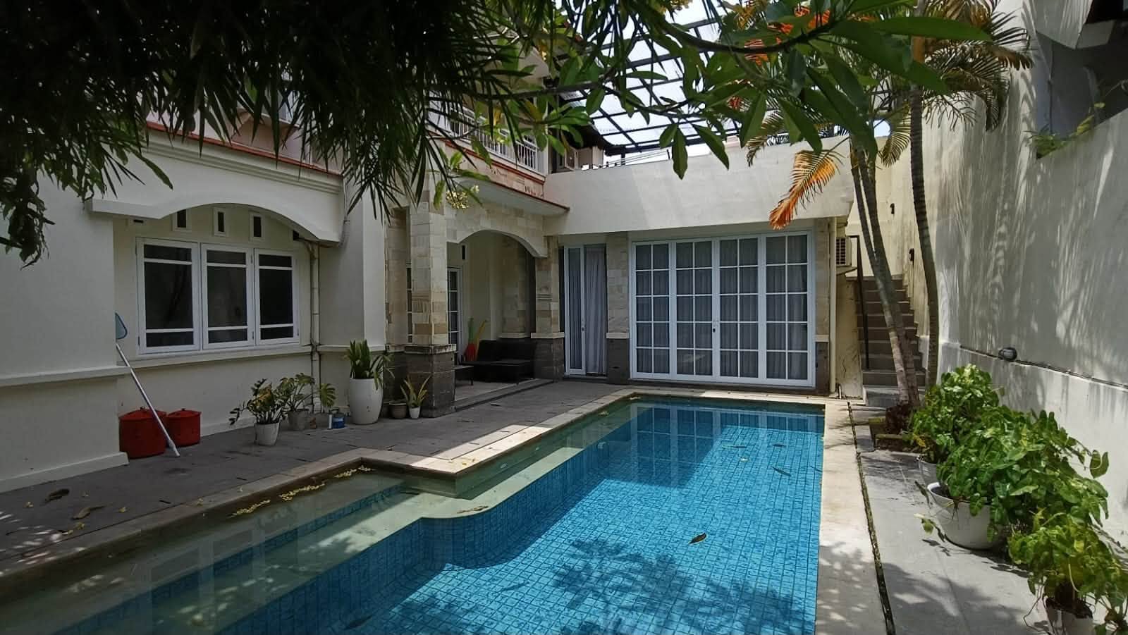 4-Bedroom Villa with Pool in Kerobokan, Badung Bali – For Sale & Yearly Rent