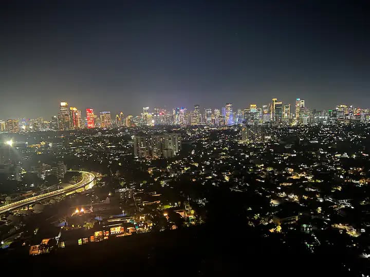 Fully Furnished 2-Bedroom Apartment for Rent in Kemang, Jakarta 7