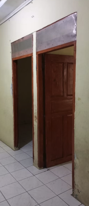 Rumah 2 Lantai + Area Toko Strategis Bekasi | 5 KT, Bebas Banjir | Rp 450jt 2