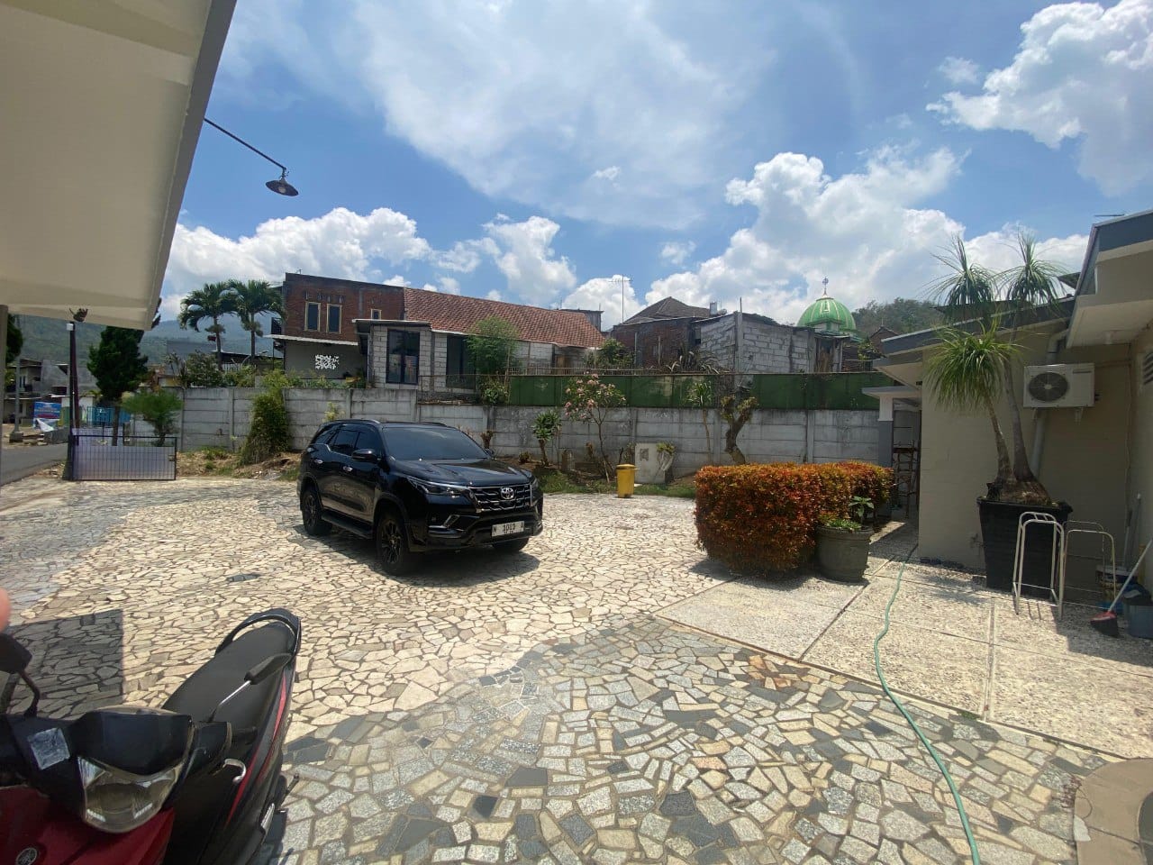 Villa Premium dengan Kolam Renang Pribadi di Kota Batu 2