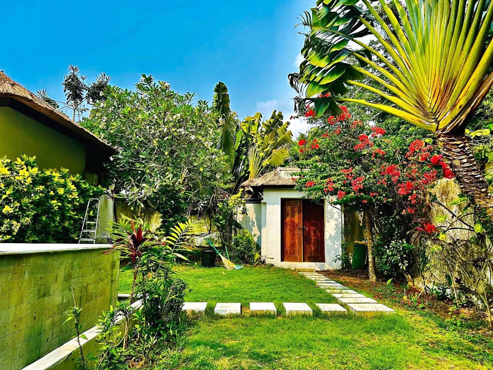 Fully Furnished 3-Bedroom Villa with Private Pool in Ungasan, Bali for Yearly Rent 8