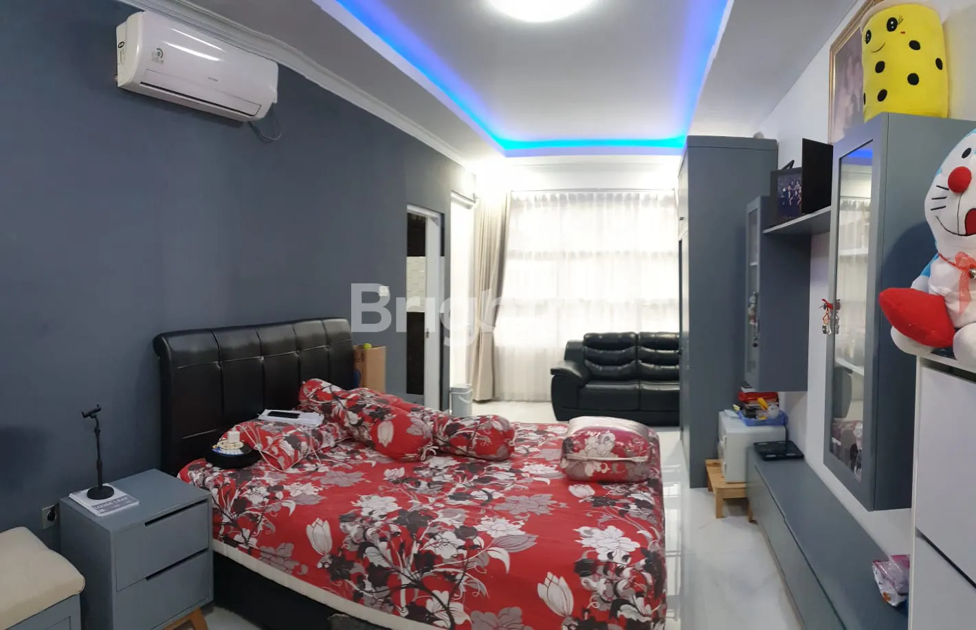 Rumah Mewah Kebon Jeruk Jakarta Barat | LT 217 m², LB 520 m², SHM 6