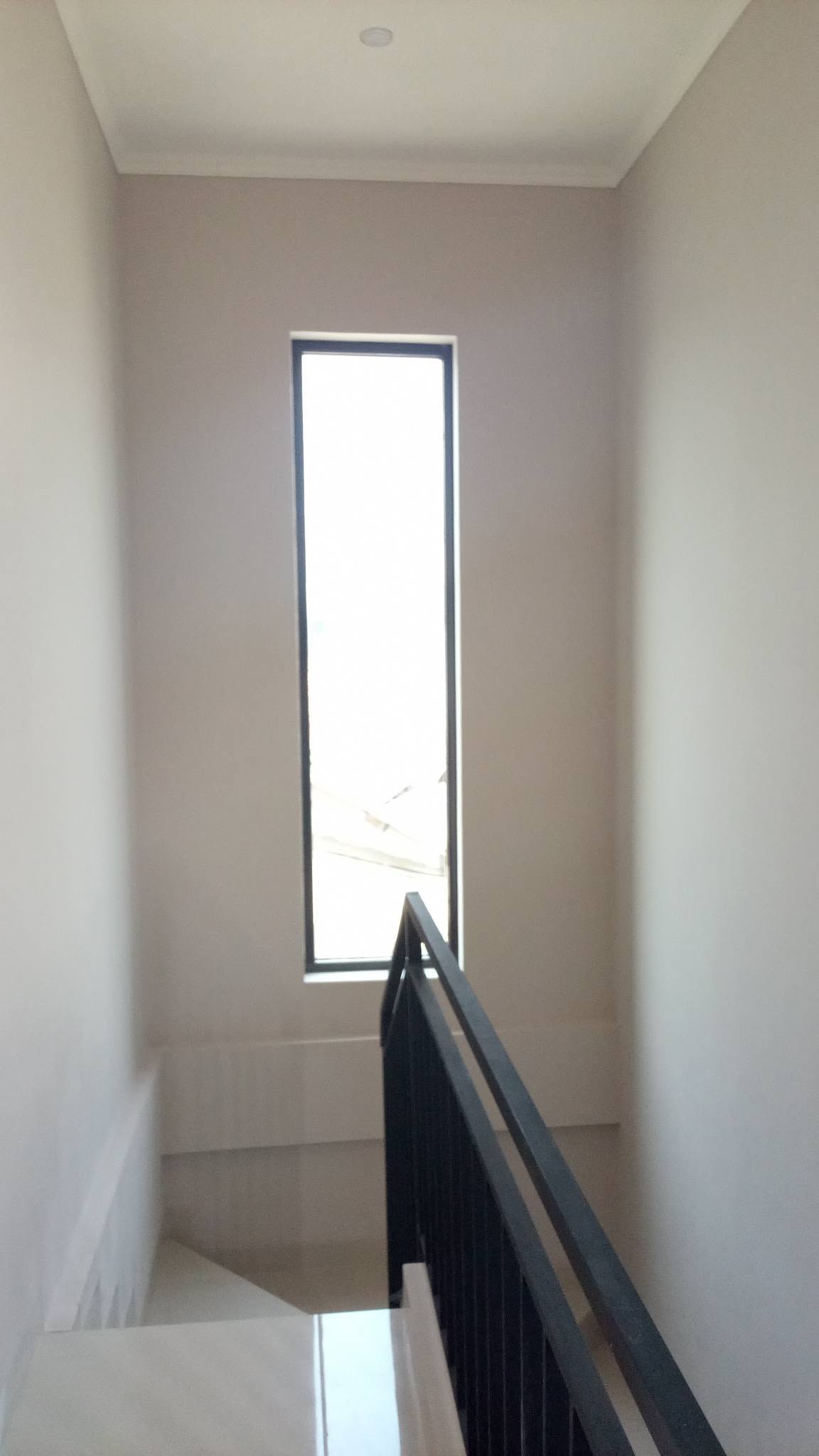 3-Bedroom House for Sale in Munjul, Cipayung, East Jakarta with Smart Lock and Balcony 6