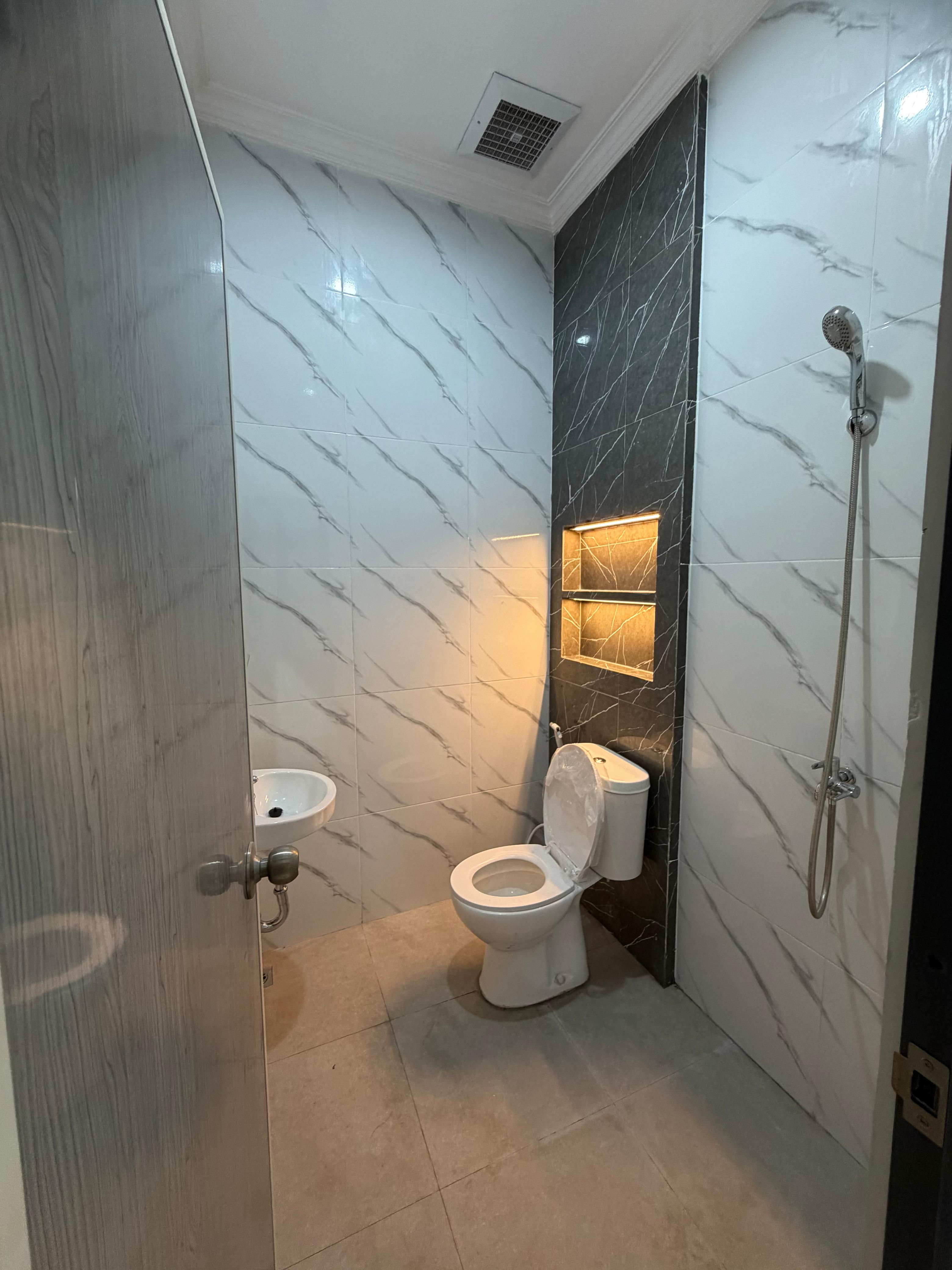 Luxury House affordable Price 7