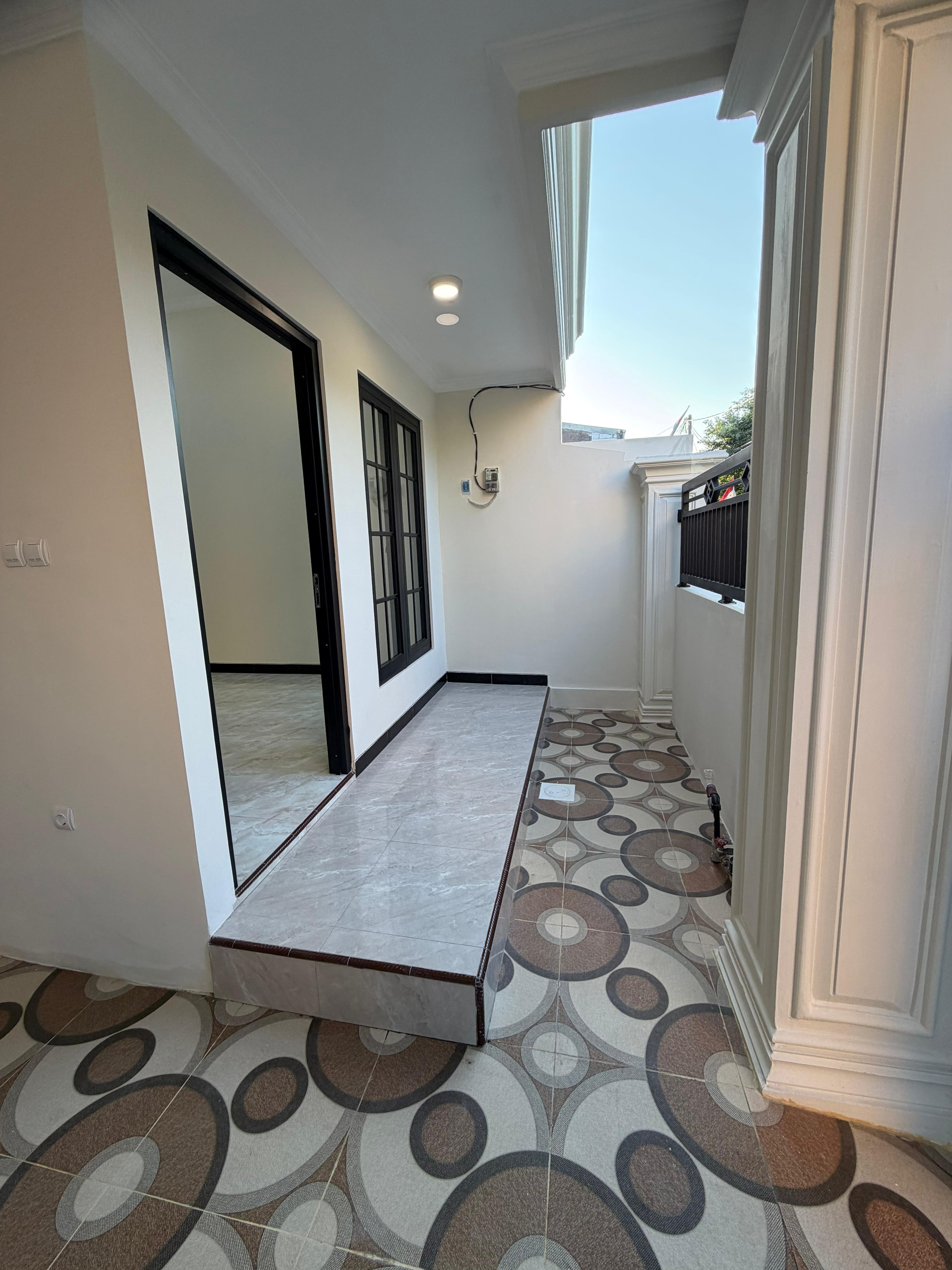 Luxury House affordable Price 8