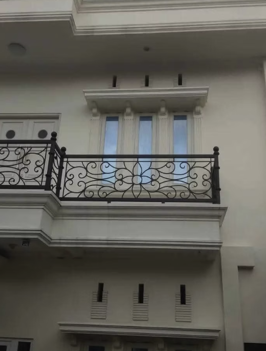 Rumah Mewah 2 Lantai Bukittinggi | 5 KT, SHM, LT 297 m² | Rp 6.000.000.000 4