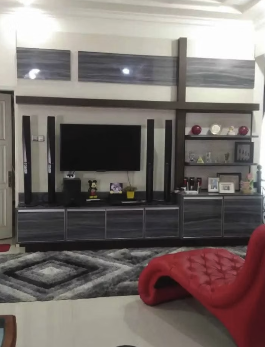 Rumah Mewah 2 Lantai Bukittinggi | 5 KT, SHM, LT 297 m² | Rp 6.000.000.000