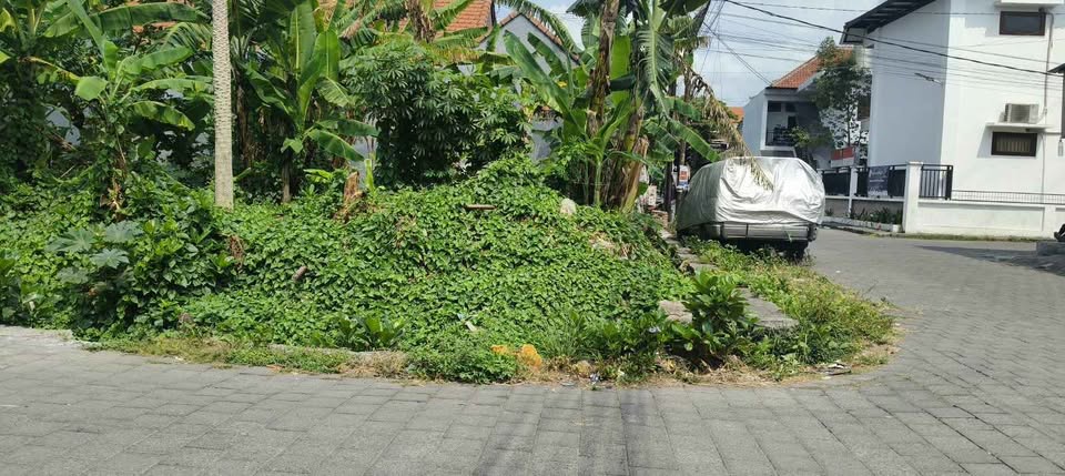 Land for Sale in Gunung Talang, Denpasar – 200 sqm with SHGB and Freehold Title 7