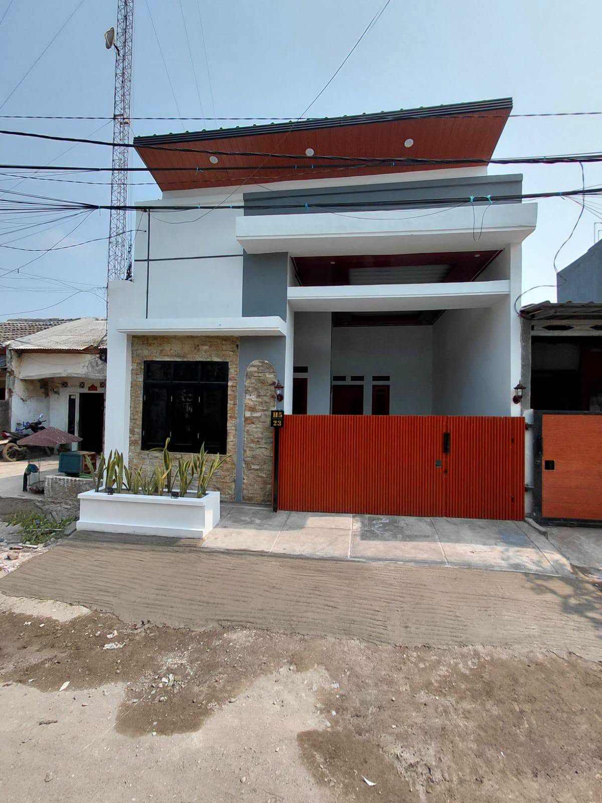 Spacious 3-Bedroom House for Sale in Jatimurni, Bekasi with Freehold Title 7