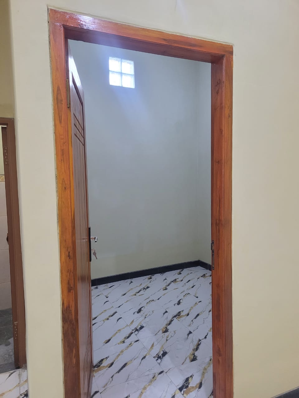 Rumah SHM 3 Kamar di Wiyung Surabaya dengan Harga Terjangkau 4