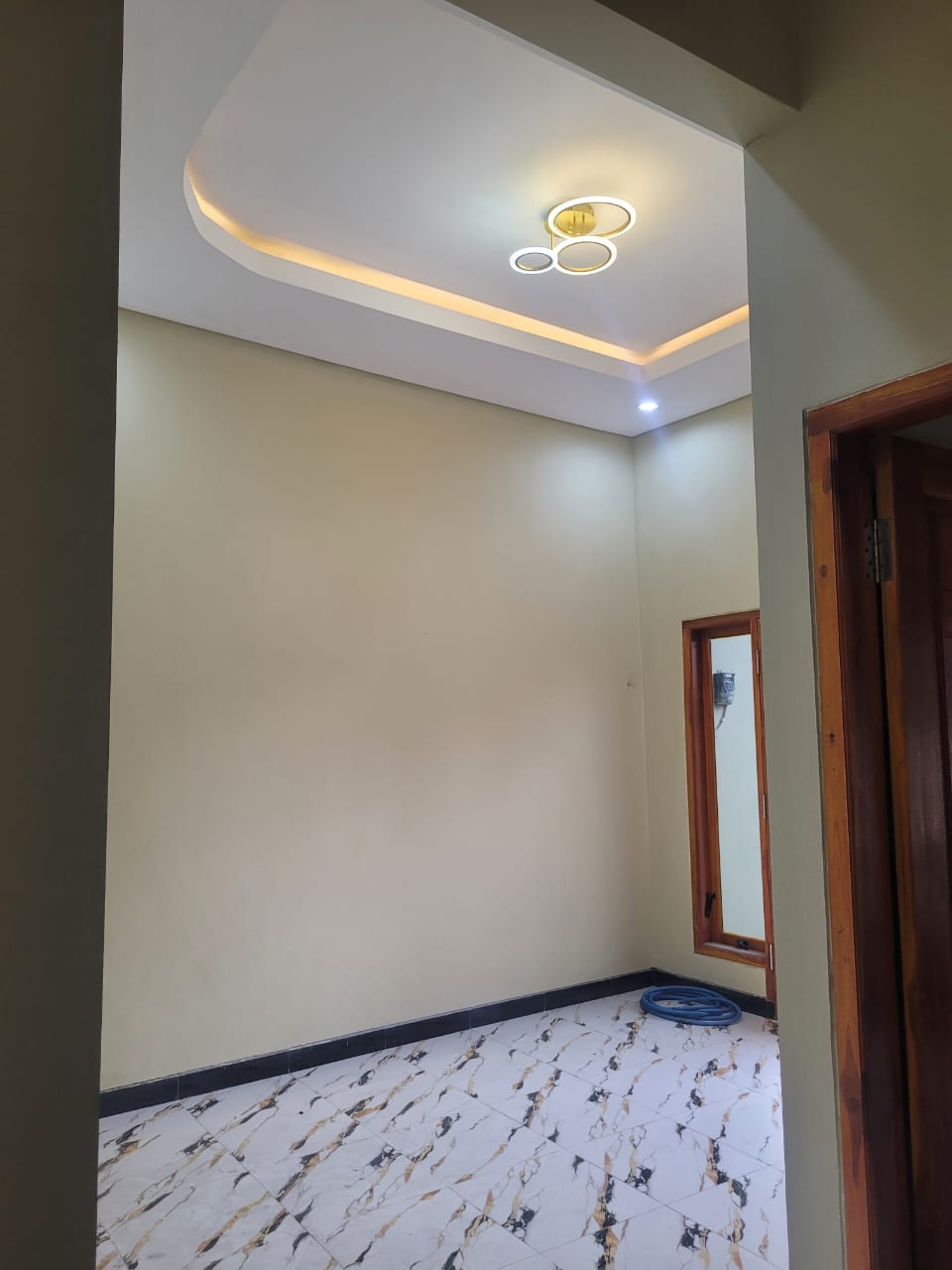 Rumah SHM 3 Kamar di Wiyung Surabaya dengan Harga Terjangkau 5