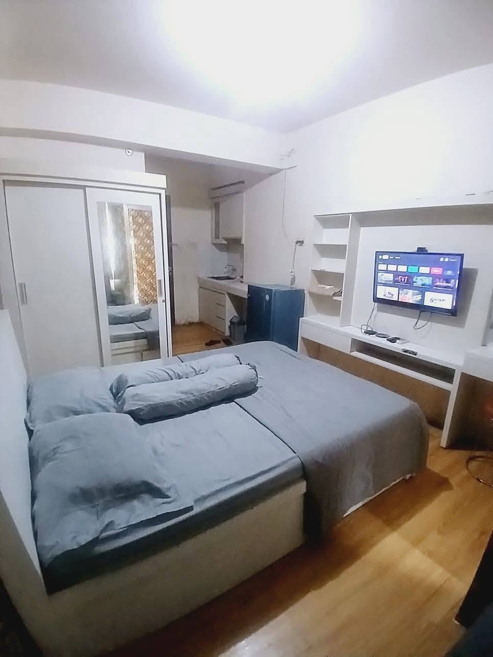 Fully Furnished Studio for Rent at Jembatan Kali Cikarang, Bekasi 5