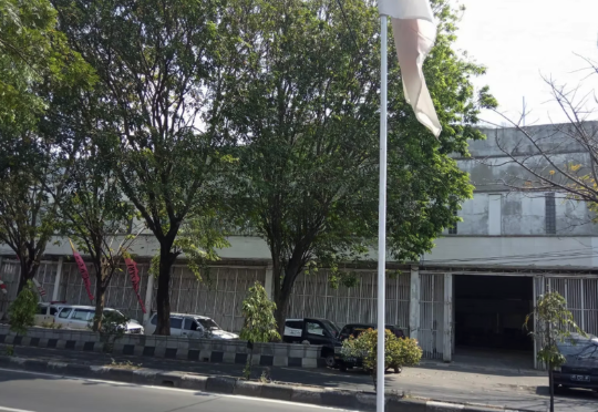 Ruang Usaha + Rumah Tinggal Jl. Kolonel Sutarto Solo | SHM, LT 1.800 m² | Rp 43.000.000.000
