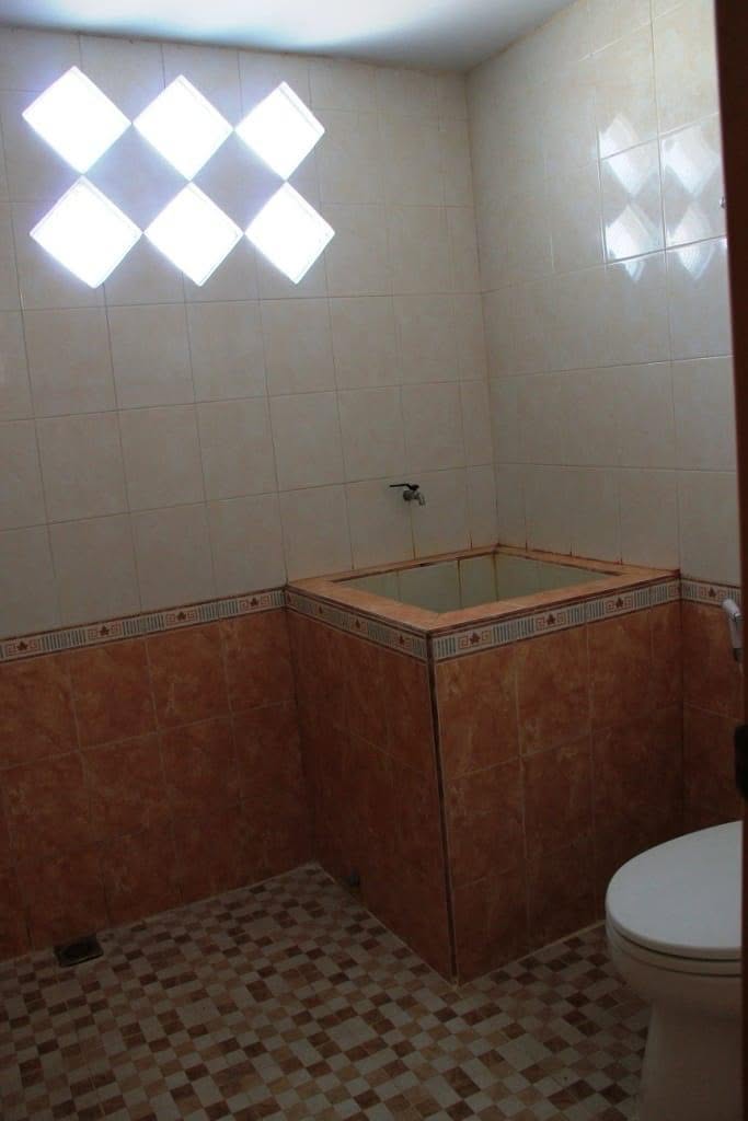 Spacious 4-Bedroom House for Sale in Mampang, Depok with SHM Title 3