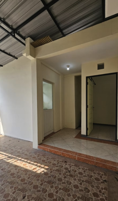 Rumah 1 Lantai Sukolilo Dian Regency | Depan Taman, Double Way | Rp 850jt 3
