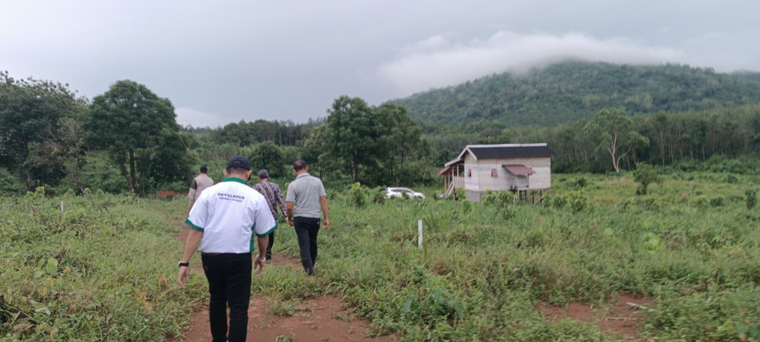 200 sqm Freehold Land for Sale in Desa Sungai Pinang, Tanah Laut 4