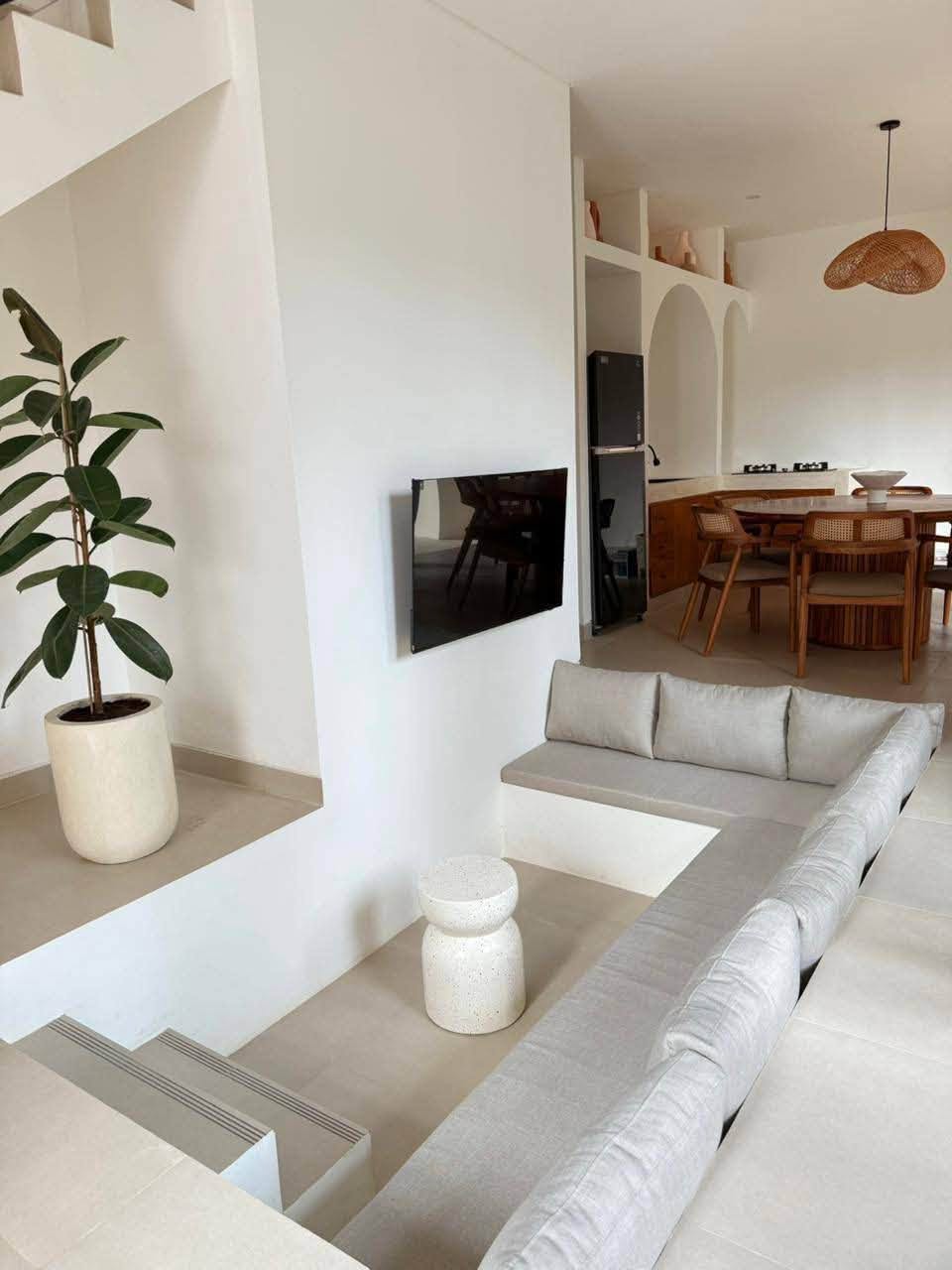 3-Bedroom Semi-Furnished Villa with Private Pool in Dreamland, Pecatu, Bali 4