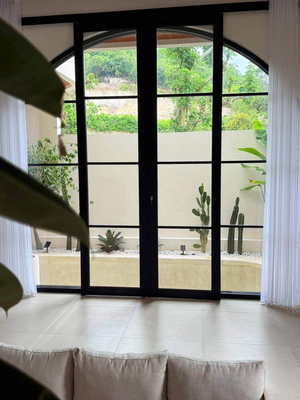 3-Bedroom Semi-Furnished Villa with Private Pool in Dreamland, Pecatu, Bali 8