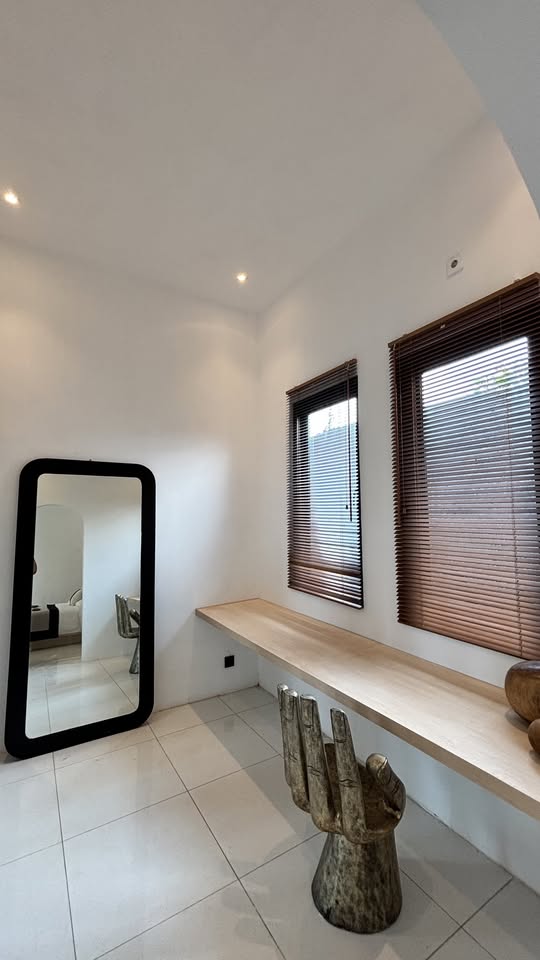 Cozy 1-Bedroom Villa for Yearly Rent in Prime Berawa, Bali 3
