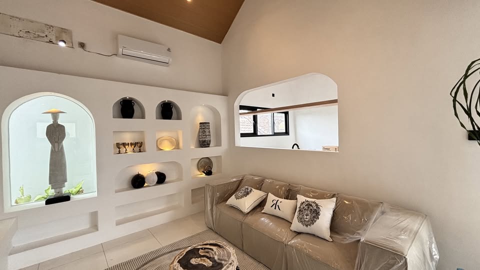 Cozy 1-Bedroom Villa for Yearly Rent in Prime Berawa, Bali 6