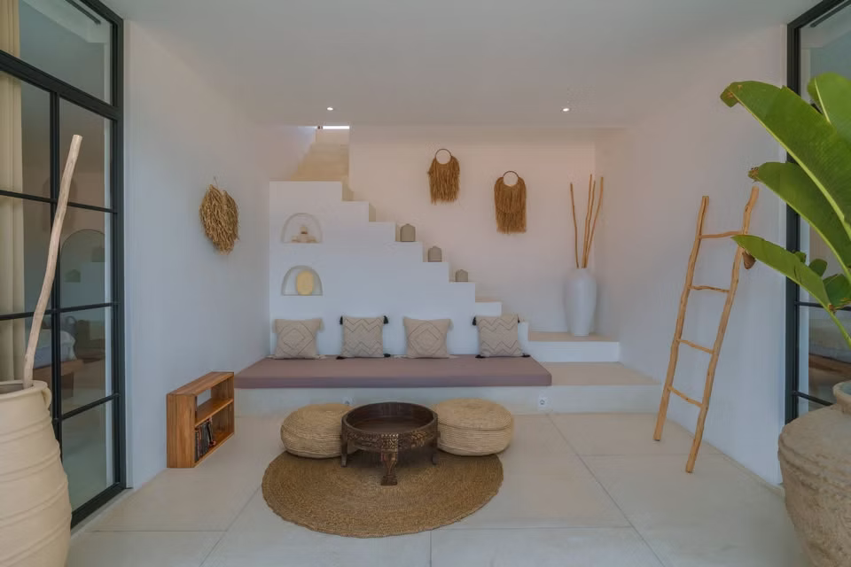 Fully Furnished Villa for Annual Rent in Tibubeneng, Kuta Utara 4