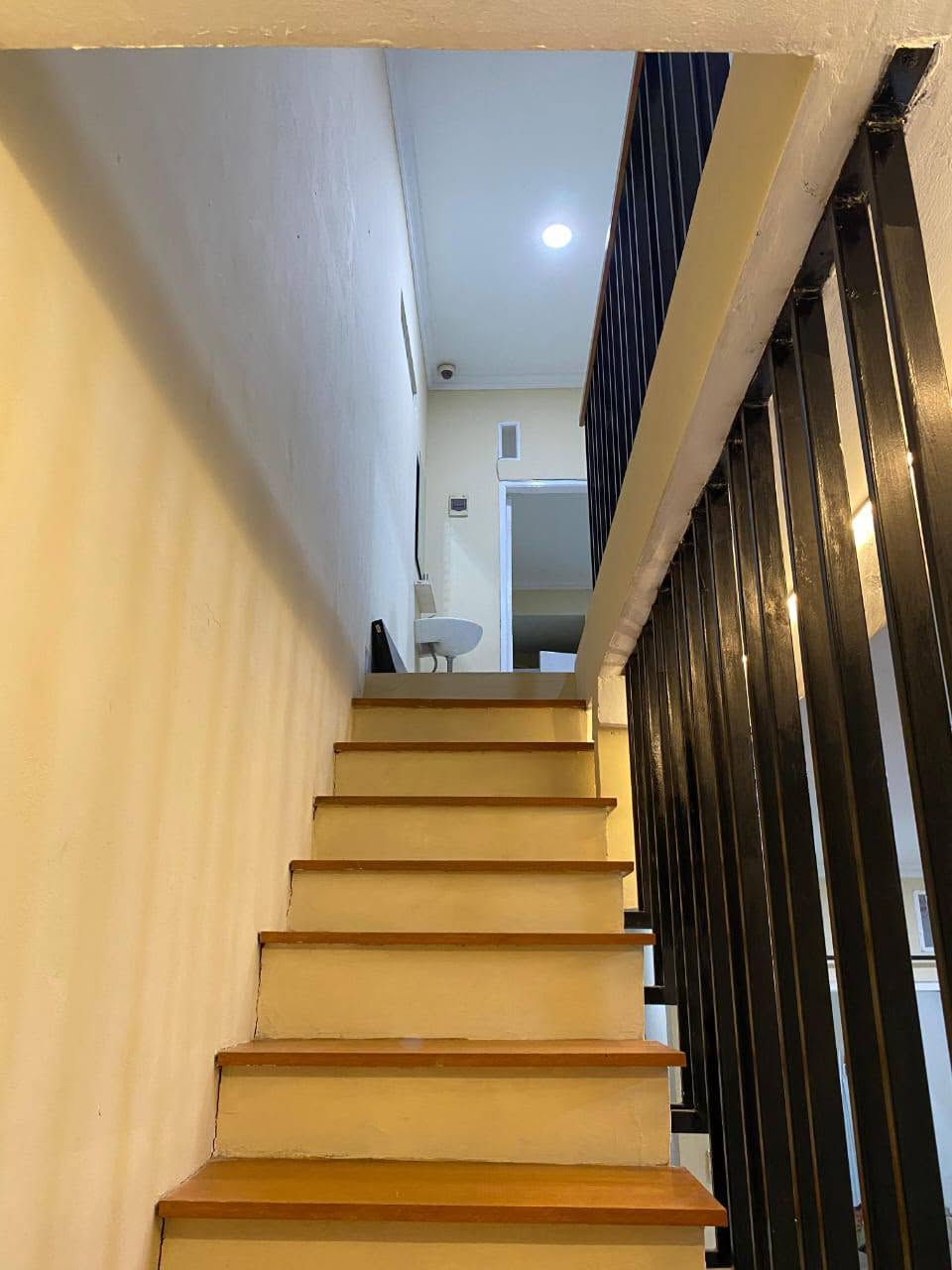 3-Bedroom House for Sale in Curug, East Jakarta with Garage and Toll Access 7