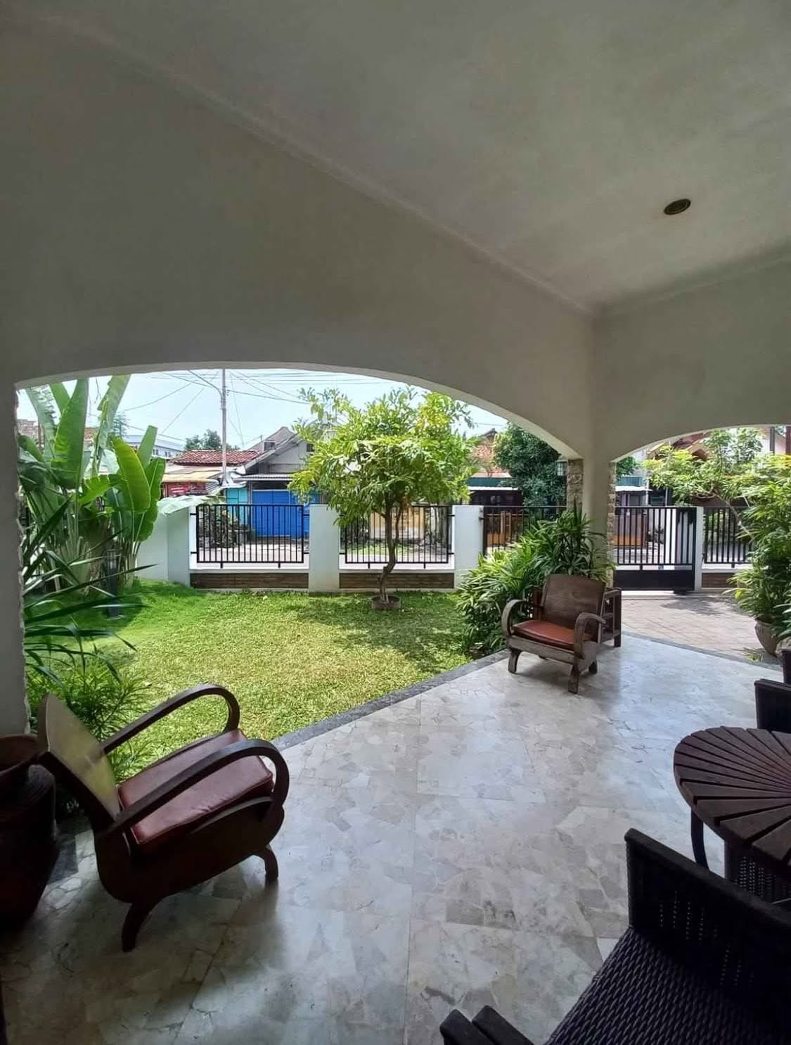 Spacious 5-Bedroom House for Sale in South Jogja City Center, Yogyakarta 6