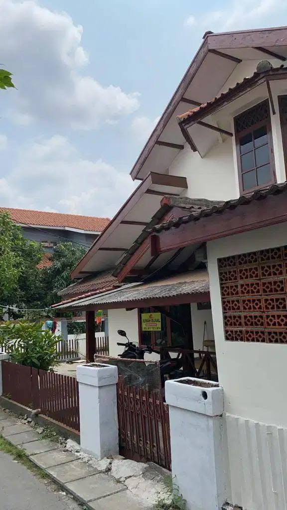 Spacious 4-Bedroom House for Sale in Bekasi Barat with Toll Access