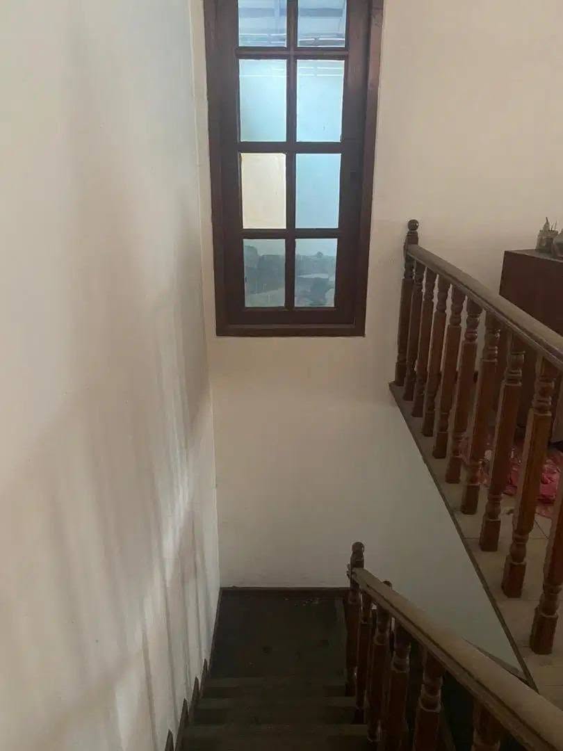 Spacious 4-Bedroom House for Sale in Bekasi Barat with Toll Access 3