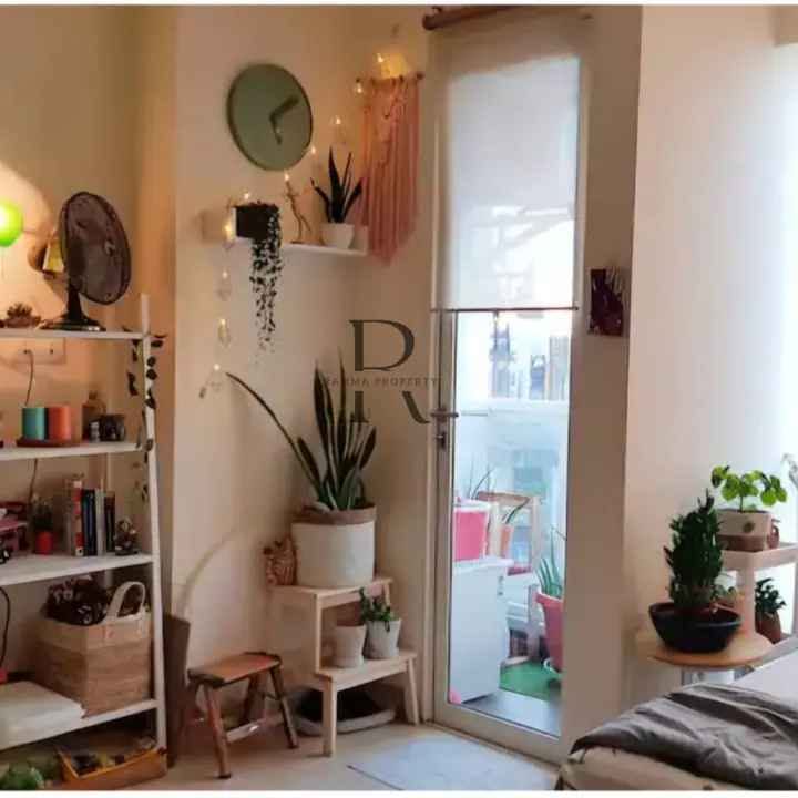 Fully Furnished Studio Apartment for Rent at Menteng Park, Jakarta Pusat 3