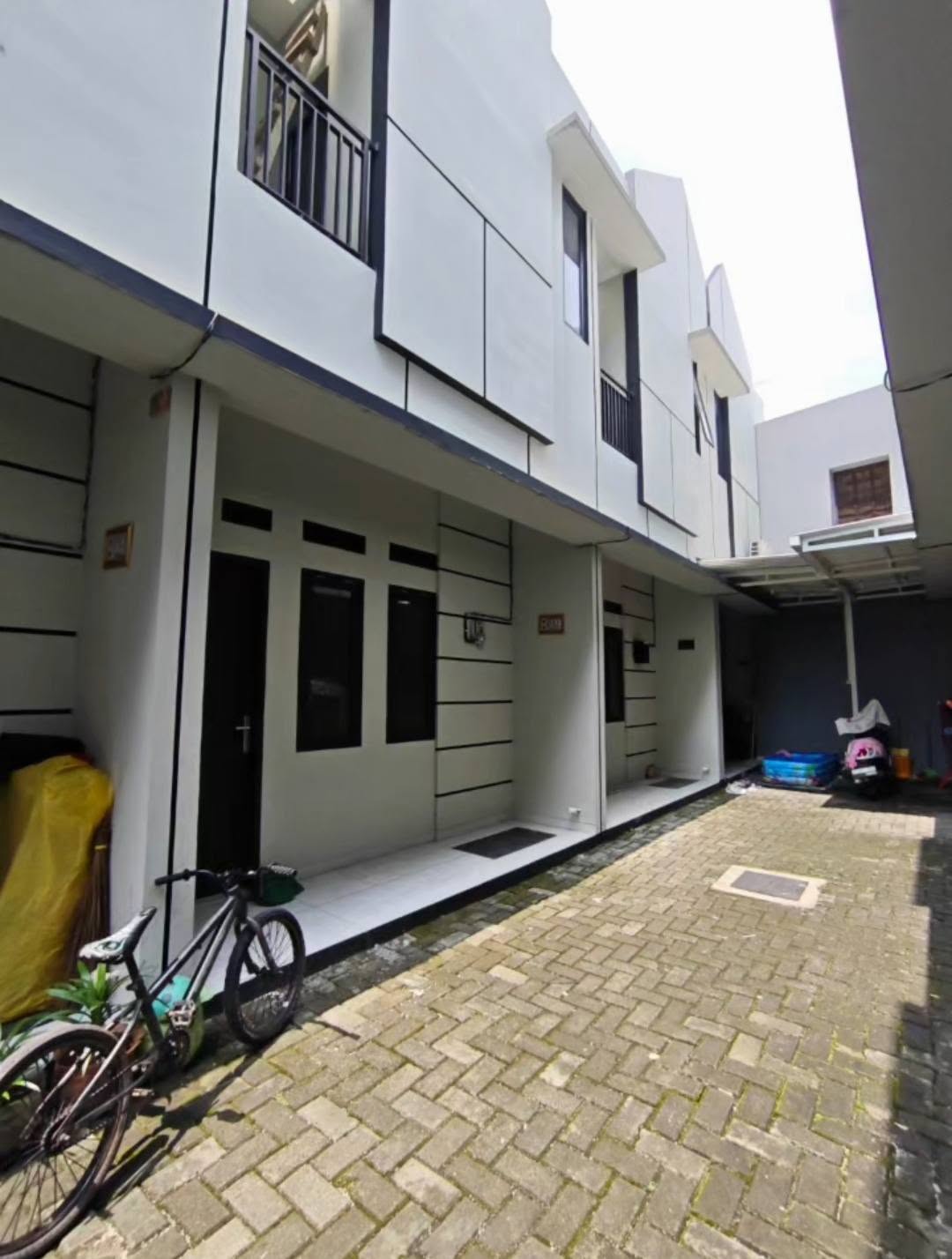 2-Bedroom Semi Furnished Apartment for Sale in Alhamid Condet, Jakarta Timur 3