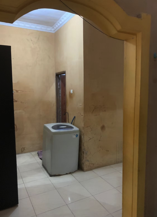 Rumah 2 Lantai Banten Indah Permai Serang | 2 KT, SHM, Parkir Mobil | Rp 305 jt 6