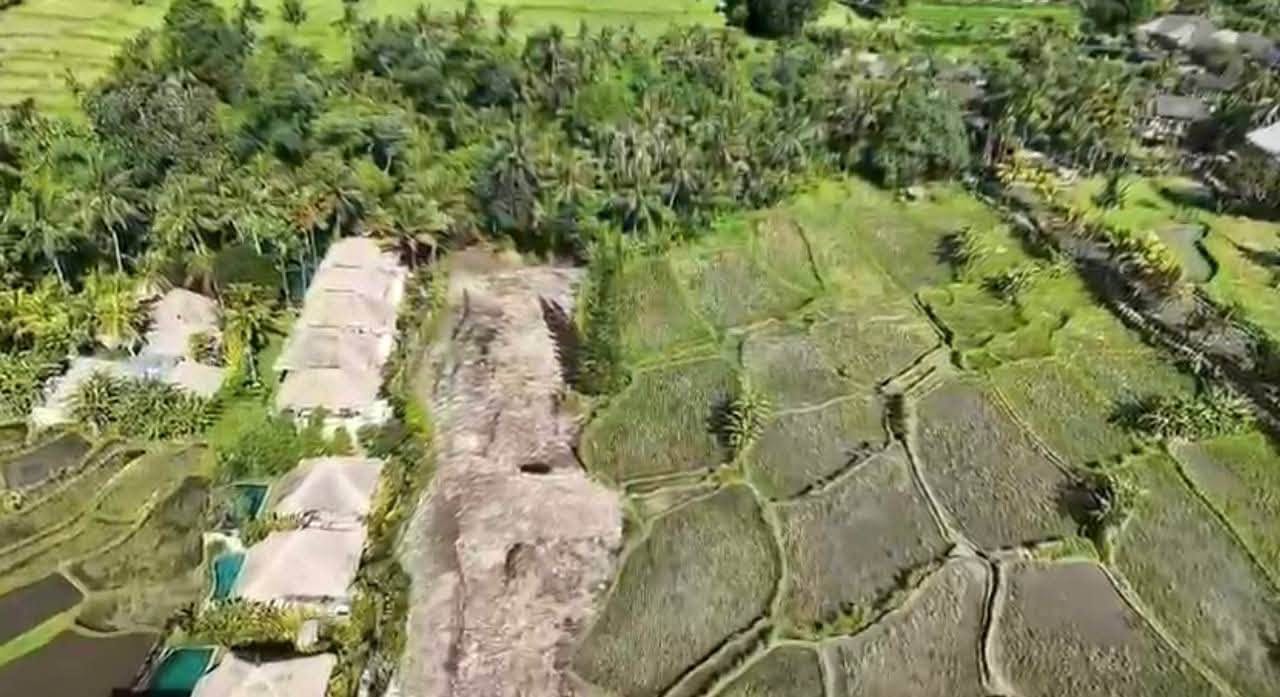 Land for Sale in Ubud Monkey Forest, Bali with SHM & Leasehold Titles 2