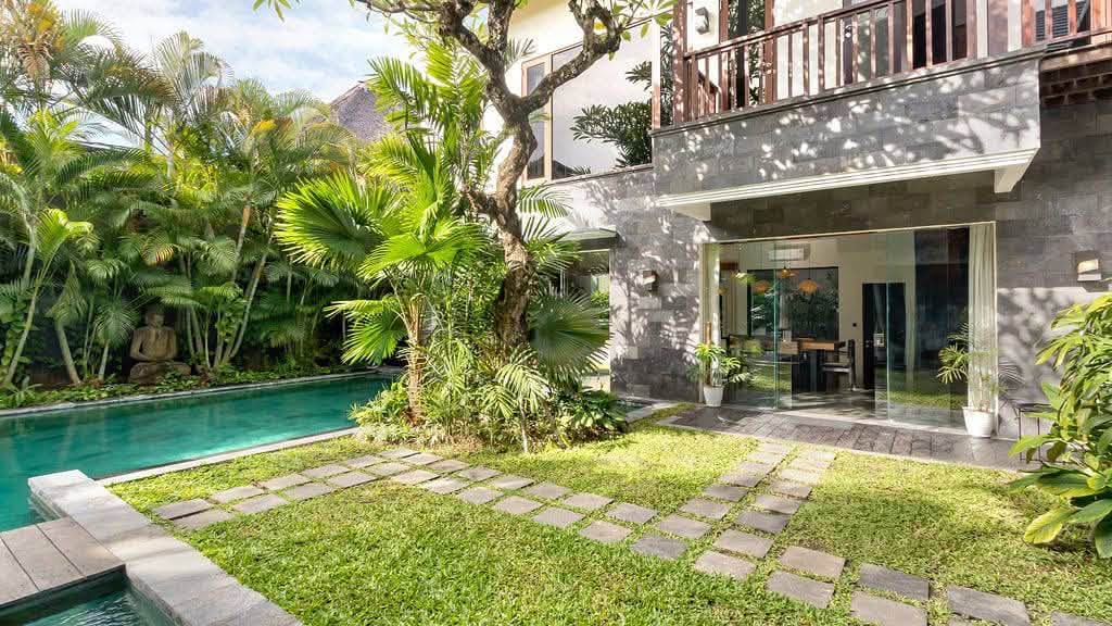 Fully Furnished 4-Bedroom Villa for Sale in Seminyak, Bali - 14% ROI