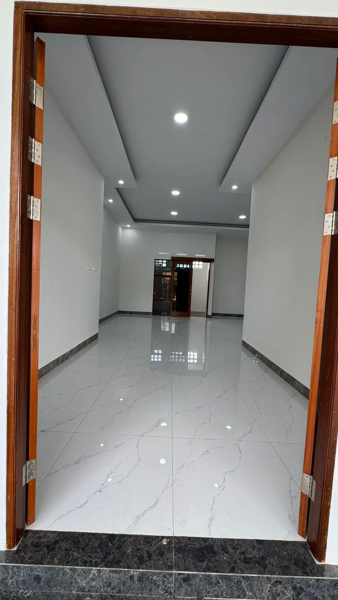 3-Bedroom House for Sale on Jl. Raya Citayam, Depok with Parking 5