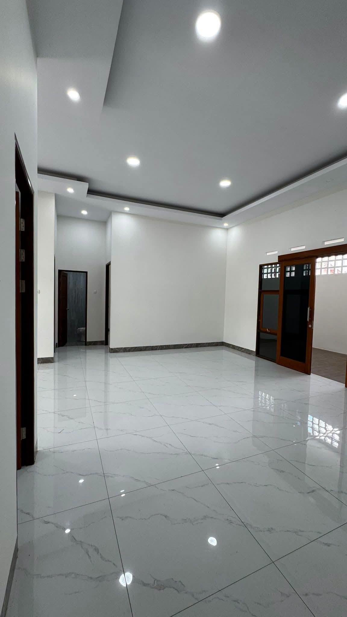 3-Bedroom House for Sale on Jl. Raya Citayam, Depok with Parking 8