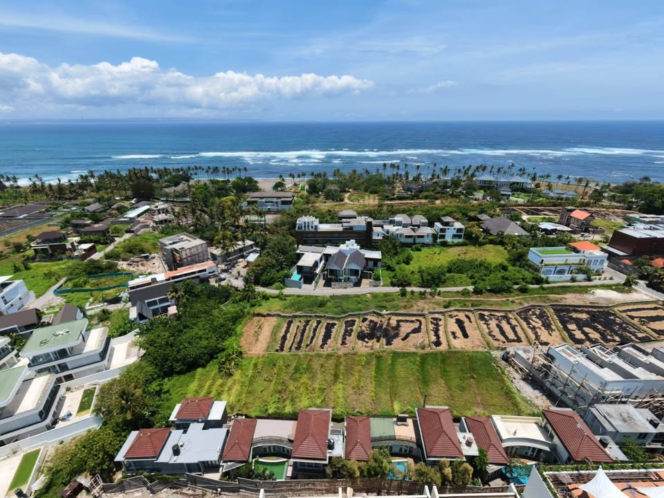 Land for Yearly Rent at Cemagi Beach, Jalan Pantai Mengening, Bali 3