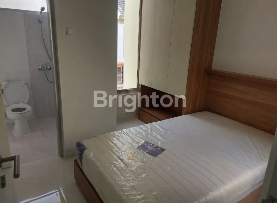 Rumah Fully Furnished Malibu Village Gading Serpong | 2 KT, PPJB | Rp 1.2M 5