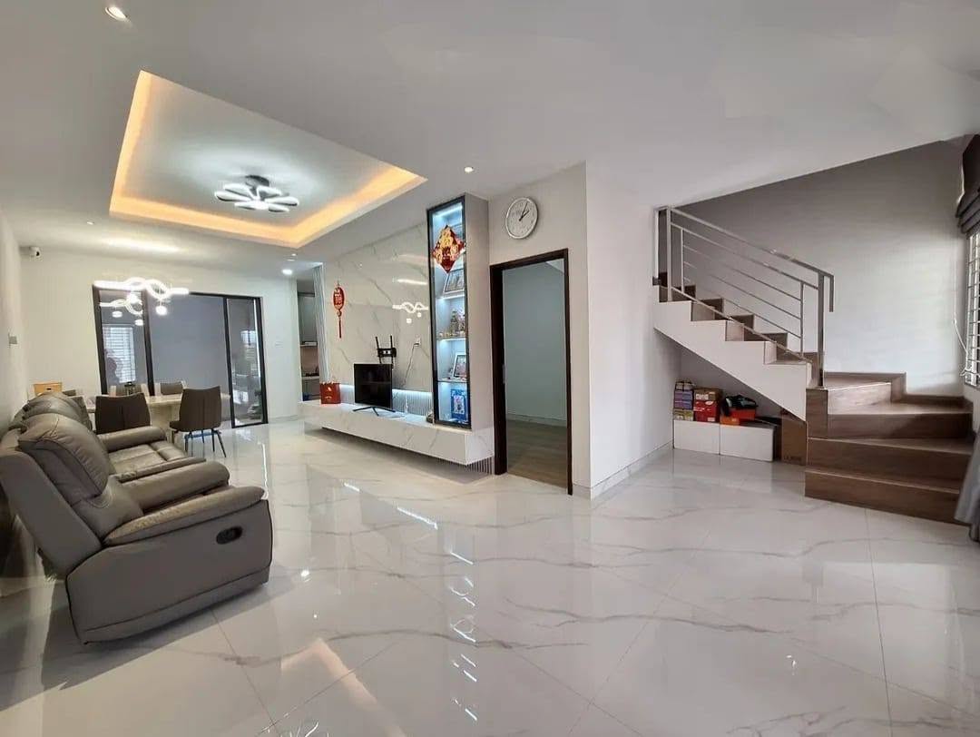 Fully Furnished 3-Bedroom House for Sale in Central Hills Cluster, Kalimantan Barat